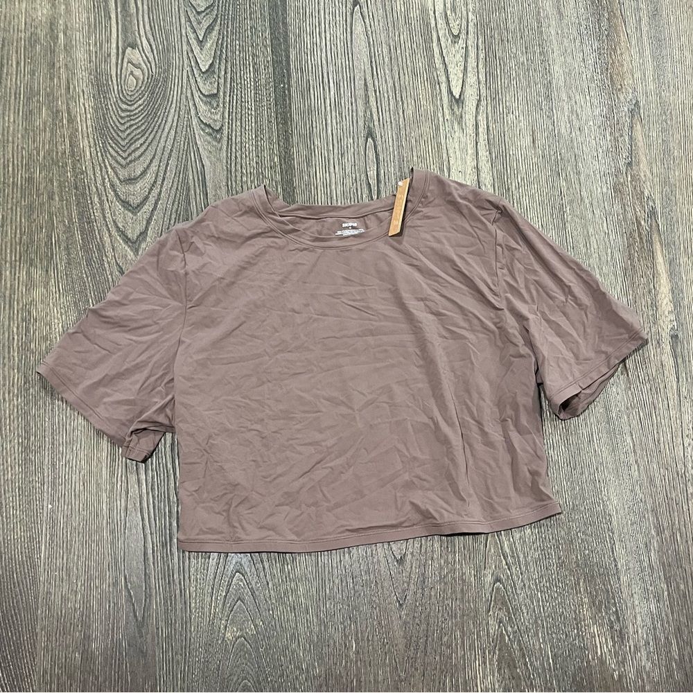 NWT Skims Fits Everybody Super Cropped T-Shirt Short Sleeve Stretch Umber 4X - Picture 1 of 4